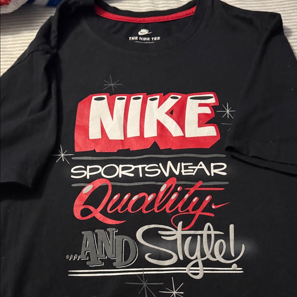 Nike Sportswear "Quality and Style" Graphic Tee - Black & Red - Size M